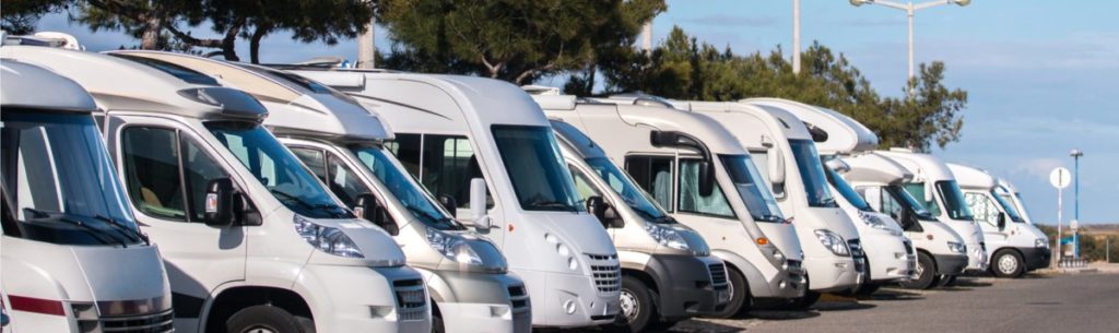 Entspannt in den Camper-Urlaub mit der Wohnmobil-Reiseversicherung